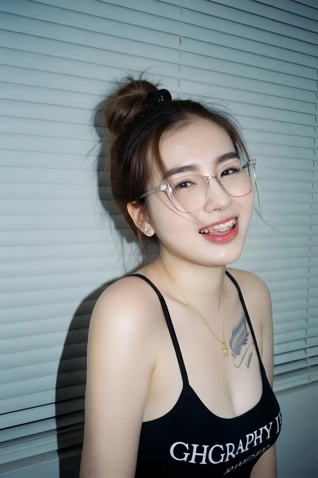 น้องโฟร์ ไซด์ไลน์ Bangkok Khet Bueng Kum