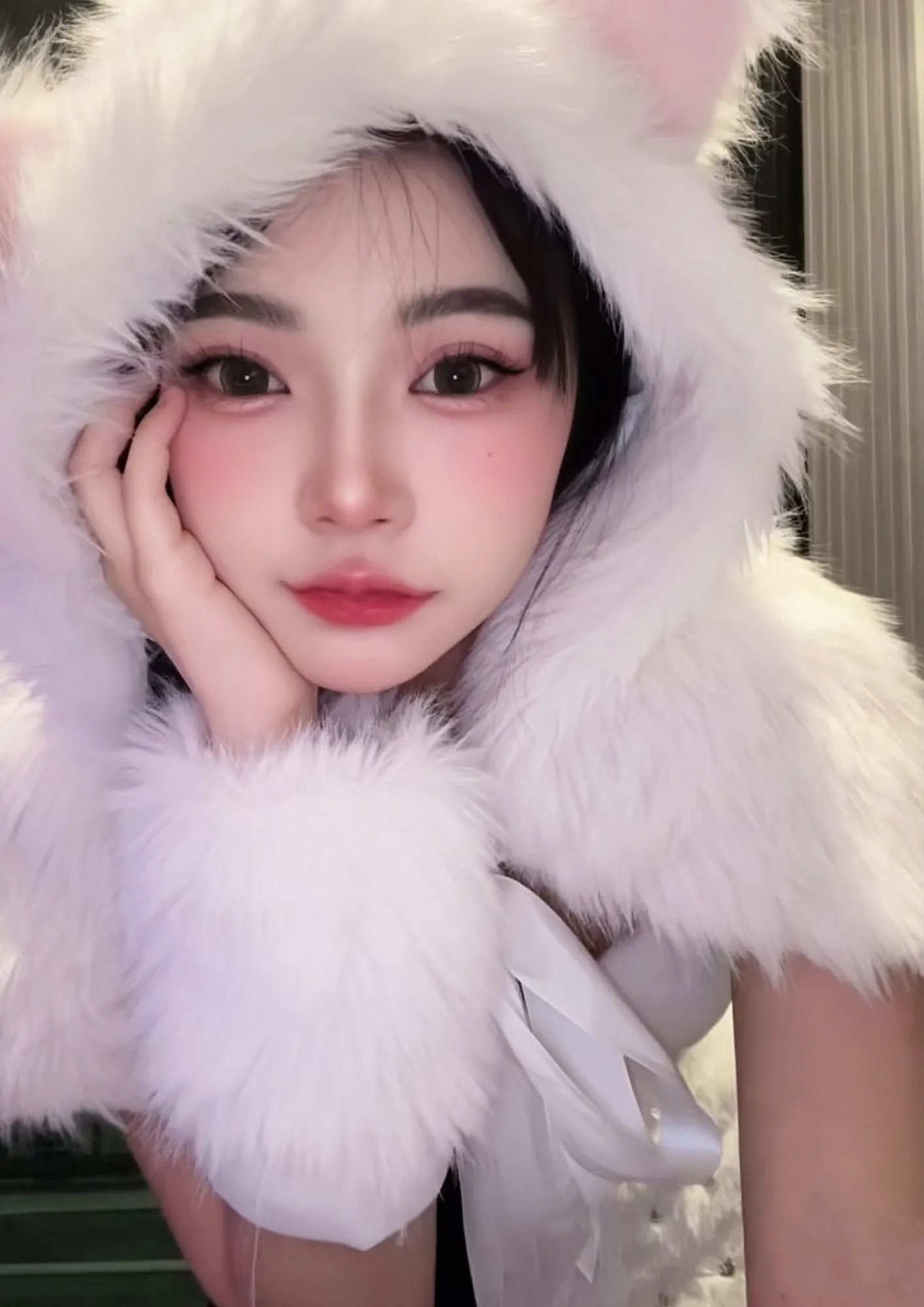 เดลิน่า Delina ไซด์ไลน์ กรุงเทพมหานคร เขตห้วยขวาง